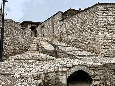 Rigjenerimi i zones perreth Muzeut Etnografik, Berat Rigjenerimi i zones perreth Muzeut Etnografik, Berat